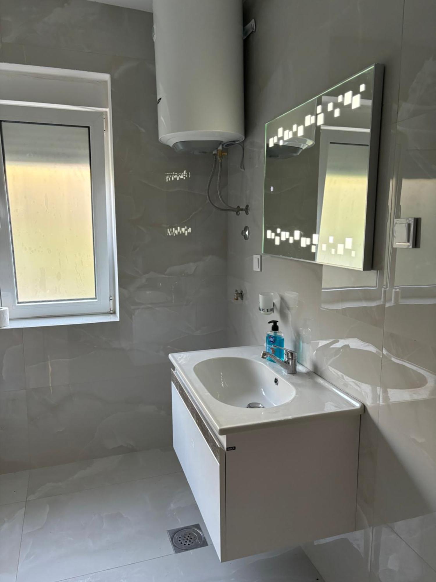 Apartments Vidikovac Inn كوتور المظهر الخارجي الصورة